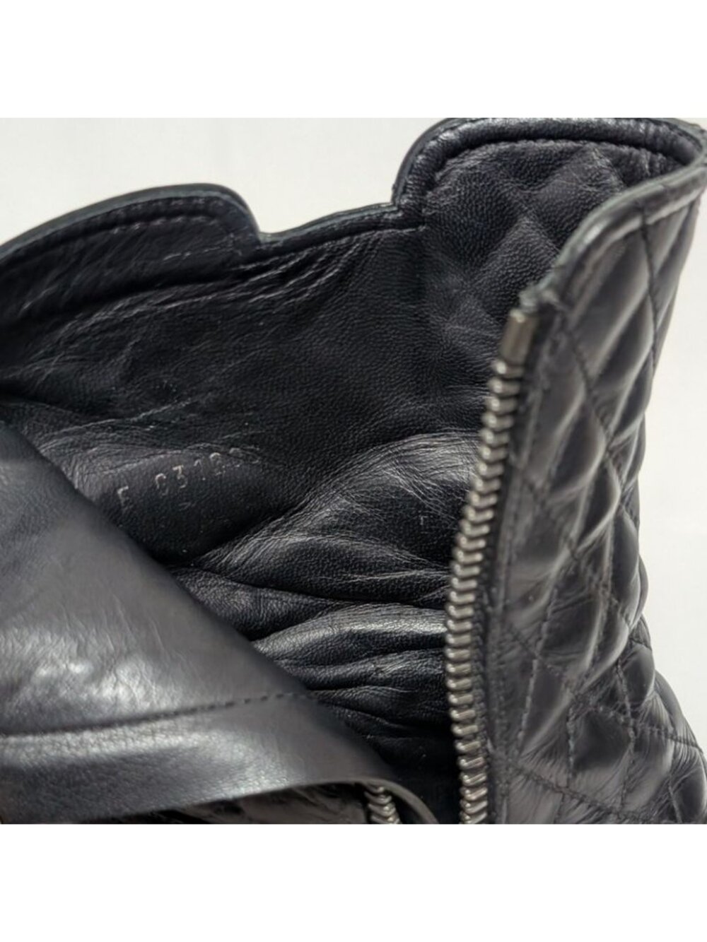 Chanel CC Logo Short Boots Quilted Black - Picture 7 of 10